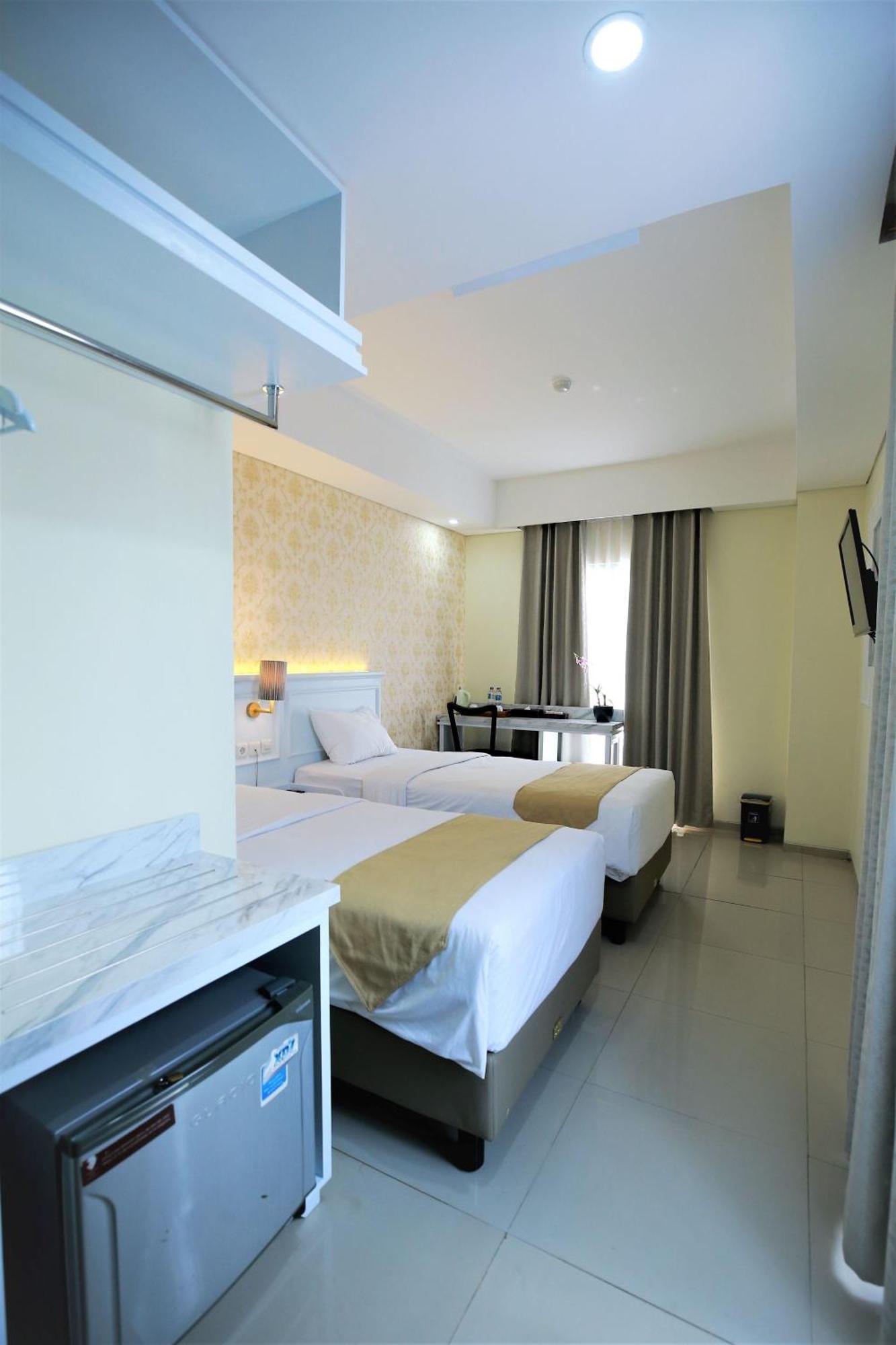 The Cube Hotel Malioboro, Azana Hotels Collection Yogyakarta Kültér fotó