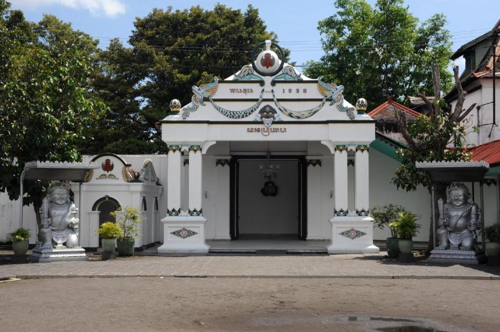 The Cube Hotel Malioboro, Azana Hotels Collection Yogyakarta Kültér fotó