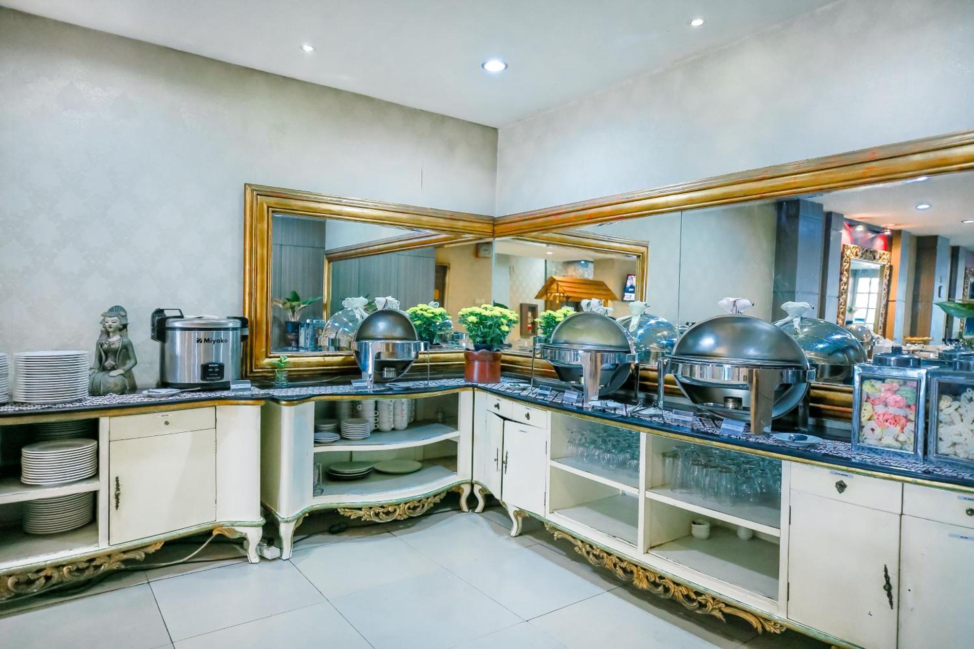 The Cube Hotel Malioboro, Azana Hotels Collection Yogyakarta Kültér fotó