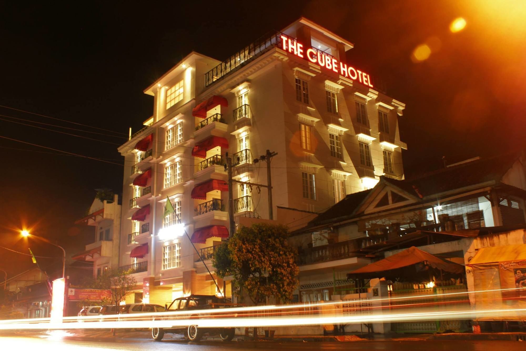 The Cube Hotel Malioboro, Azana Hotels Collection Yogyakarta Kültér fotó
